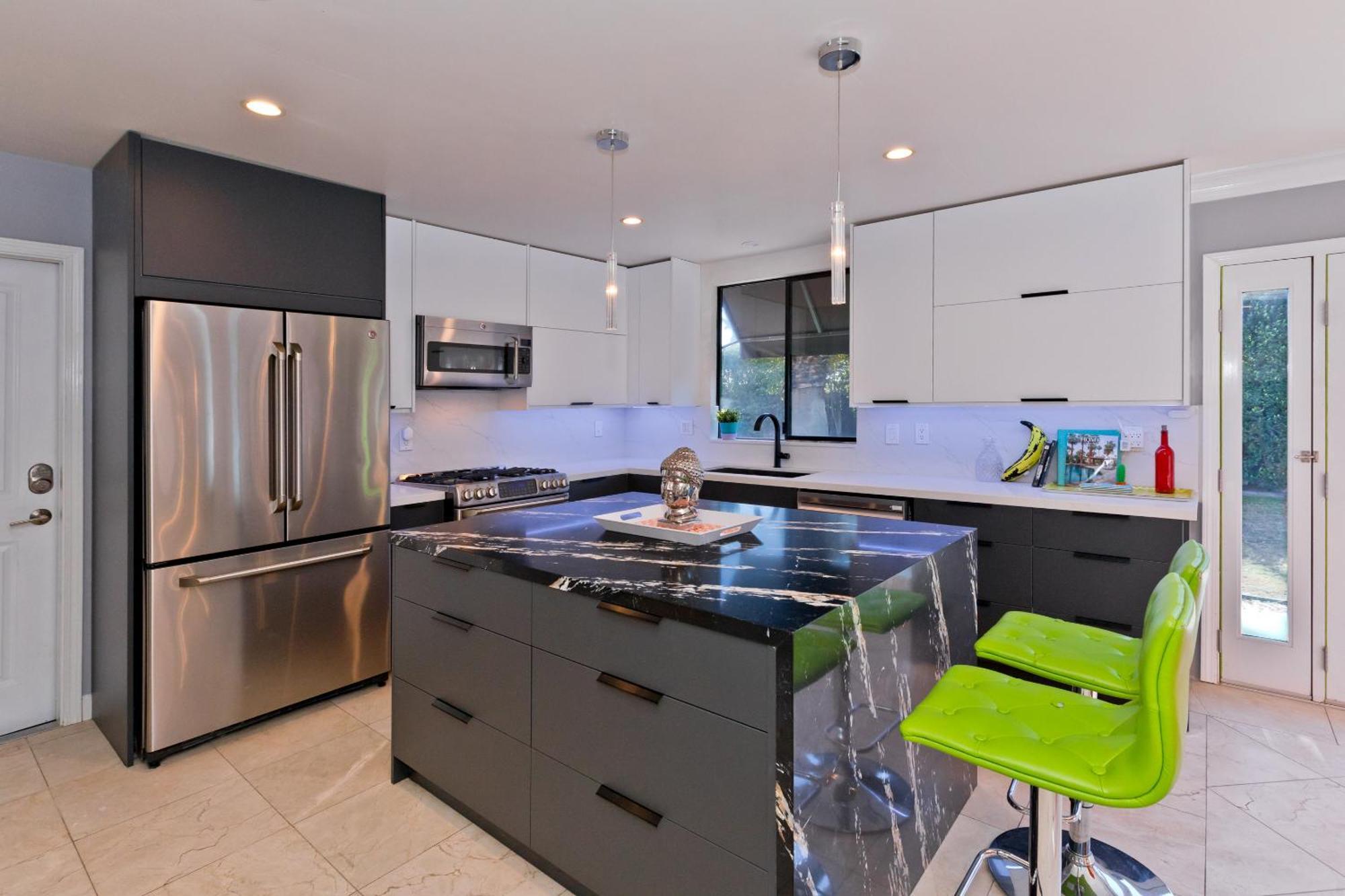 Pineapple Splash! Complete Privacy! Salt Pool! Palm Springs Exterior foto